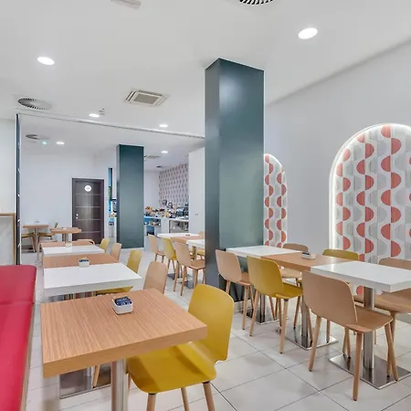 B&B Hotel Bergamo City-3